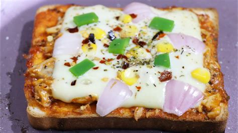 Chicken Bread Pizza Bread Pizza On Pan Bread Pizza In Oven How To Make Bread Pizza Youtube