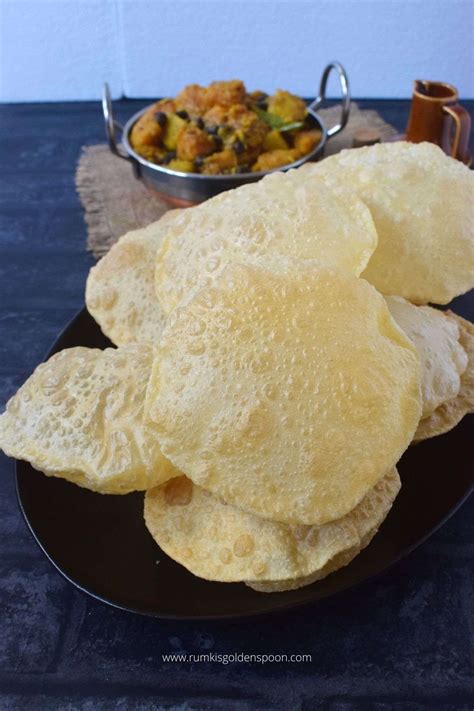 Luchi Recipe Bengali Luchi Recipe How To Make Luchi Rumkis