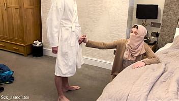 Public Dick Flash Arab Hotel Maid Was Shocked When She Saw Me Naked But Didn T Know How To Say