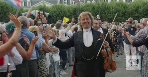 Viagem Ao País De André Rieu Maestro Que Tornou A Música Clássica Mais Acessível Cnn Portugal