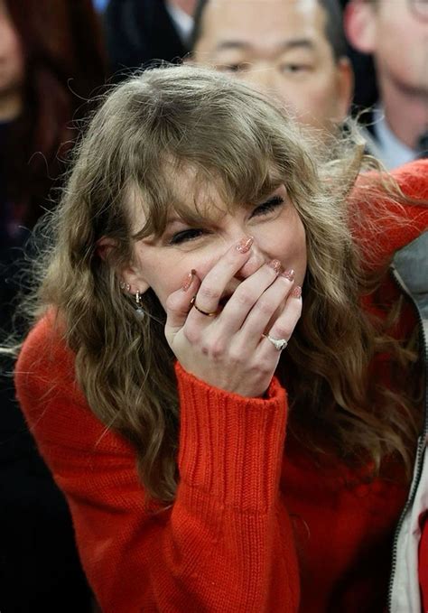 Best 12 Taylor swift and travis kelce – Artofit