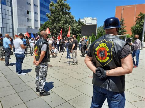 Protest Veterana Ovk Protiv Specijalnog Suda Kossev