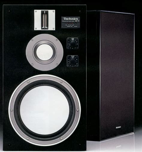 Technics SB 10 Was The First Two Use A Honeycomb Composite Material For