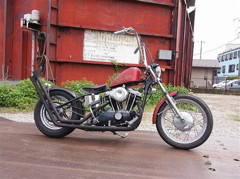 1973 XLH IRONHEAD RIGID Grannys Garage