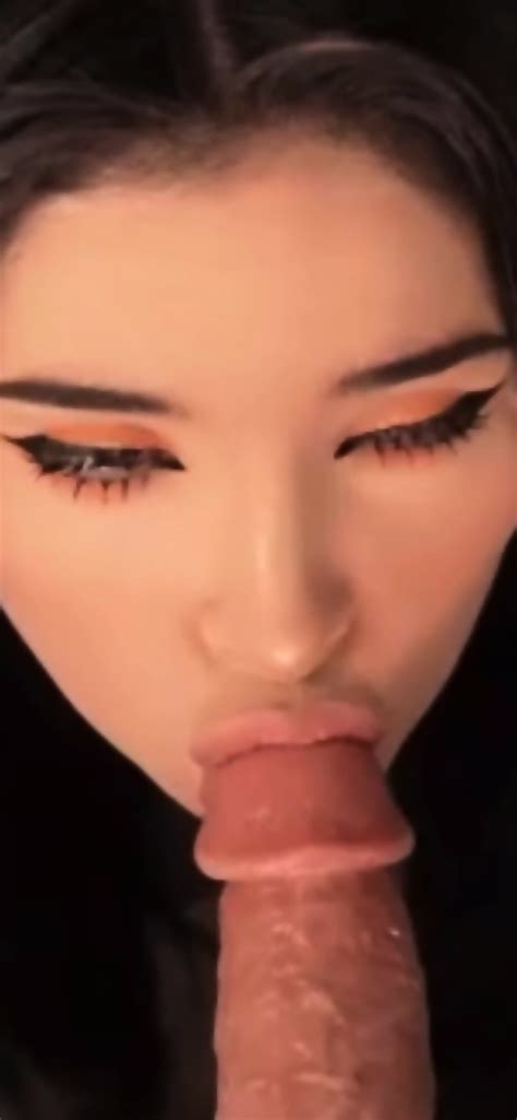 Lau 1 Webcam Dildo Blowjob 22 24 Nice