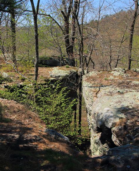 Breaks In Kings Bluff Pedestal Rocks Scenic Area Pope C Flickr