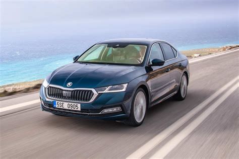 Skoda Octavia 2 0 TDI DSG 2020 Reviews Complete Car