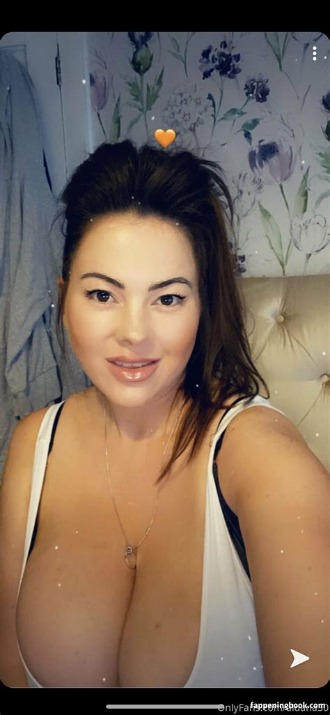 Aldana30 Aldana30 Nude OnlyFans Leaks Fappening FappeningBook