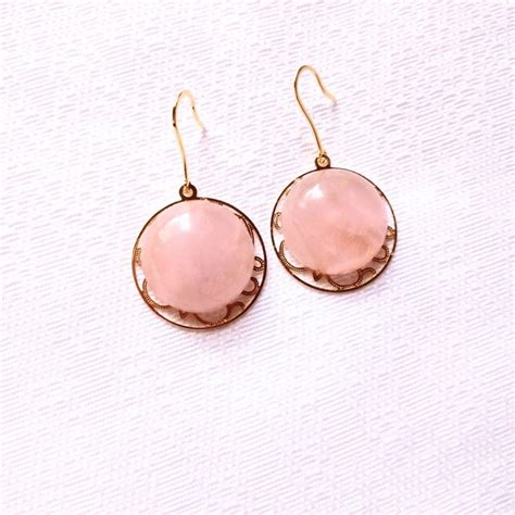 Brincos Quartzo Rosa Moeda Natural Folheado A Ouro 18k Elo7