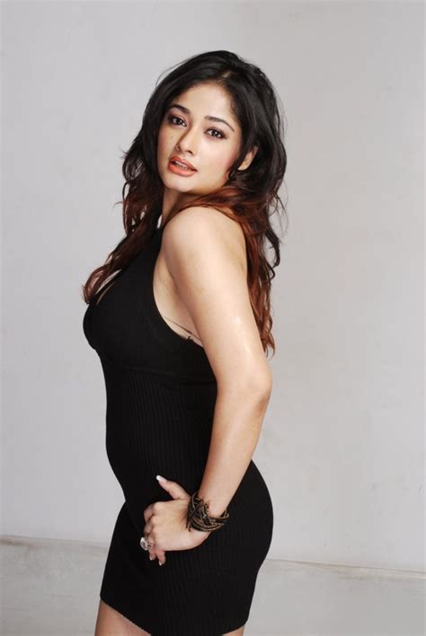 Kiran Rathod Hot Sexy Photo Gallery Kerals Cafe