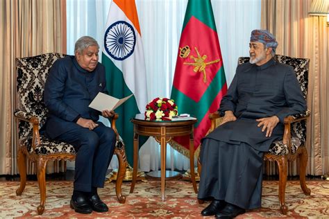 His Majesty receives Indian Vice President - www.fm.gov.om