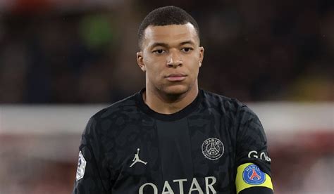 Kylian Mbappe s a dus peste Luis Enrique şi a cerut explicaţii după ce