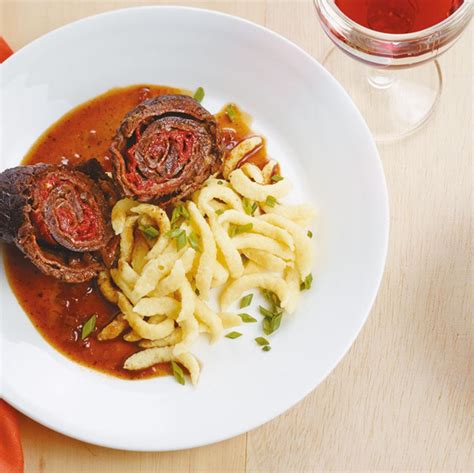 Rinderrouladen Grundrezept Klassisch Lecker Essen Und Trinken