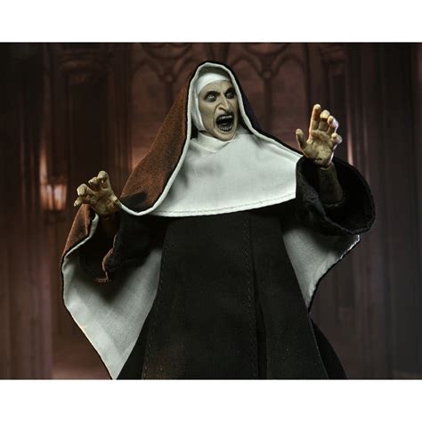 conjuring universe ultimate   valak   scale action figure