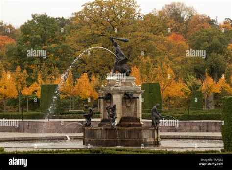 Statue And Fountain At Drottningholm Stock Photo Alamy