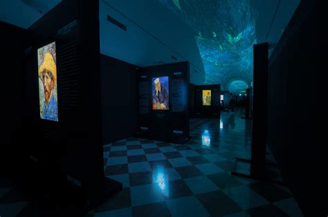 Van Gogh A Napoli La Mostra Immersiva A Palazzo Fondi Roberta