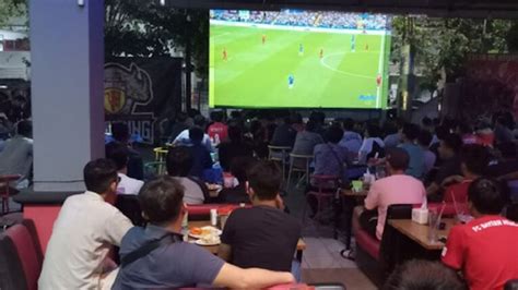 Warga Bandung Merapat 15 Lokasi Nobar Timnas Indonesia Vs Bahrain Ada