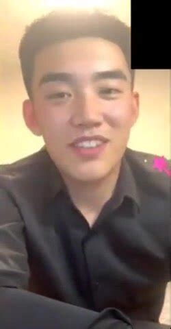 Handsome Taiwanese Gay 04 ThisVid