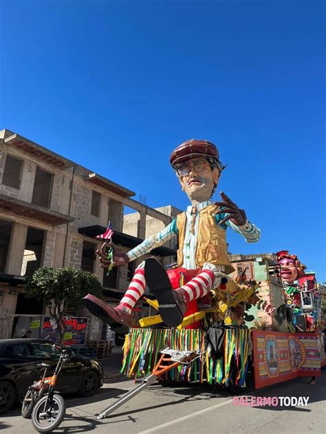 Dopo Due Anni Si Torna A Festeggiare Il Carnevale Di Cinisi Sfilano