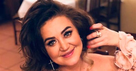 Agnieszka Kotońska z Goggleboxa pozuje w bikini na śniegu Co ma na nogach