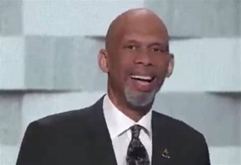 Kareem Abdul-Jabbar shares how he landed famous role in 'Airplane!'