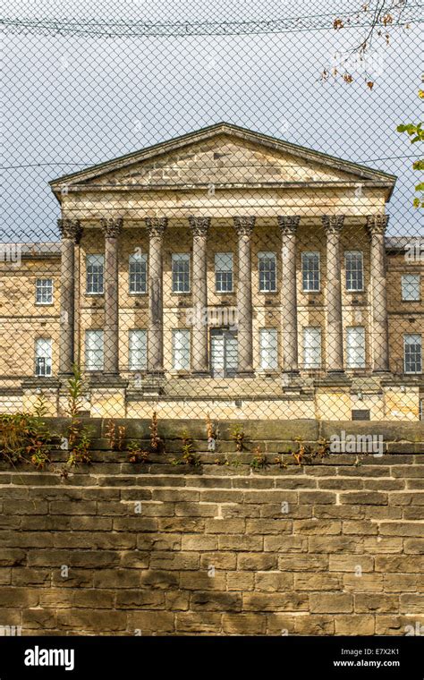 King edward school sheffield hi-res stock photography and images - Alamy