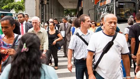 Expectativa De Vida Do Brasileiro Aumenta Diz IBGE