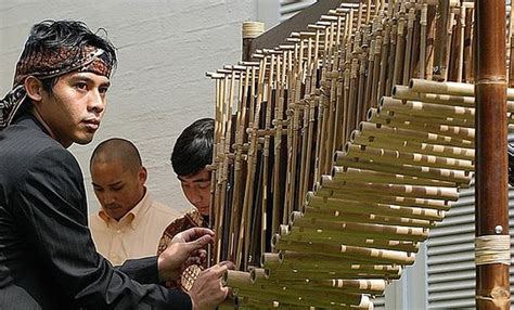 Gambar Alat Musik Tradisional Dari Papua 15 Contoh Alat Musik Ritmis