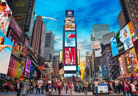 The 13 Most Amazing New York Attractions | CuddlyNest