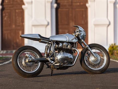 Cafe Racer Royal Enfield Modified