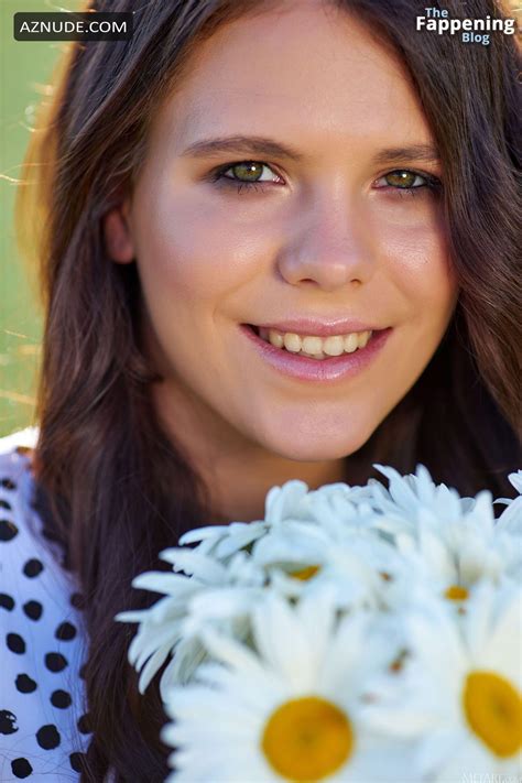 Elena Max Sexy And Nude Poses Her Seductive Pussy Tits And Butt In Wild Daisies In Nature