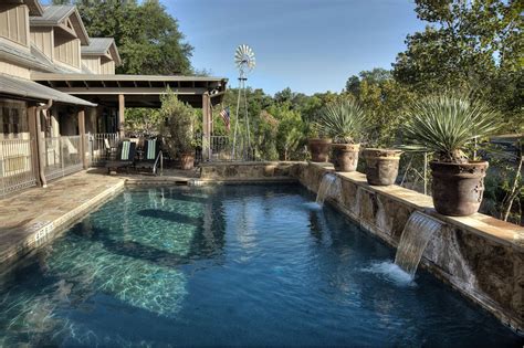 13 Best Hotels in Fredericksburg, TX for Travelers in 2024 - Exploring the Gulf