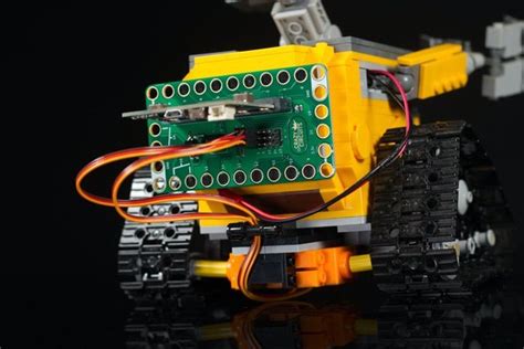 Bit Board Combines Microbit Programming And Lego Geeky Gadgets