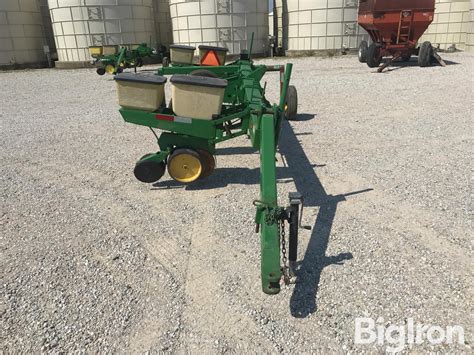 John Deere 7000 2 Row Planter Bigiron Auctions