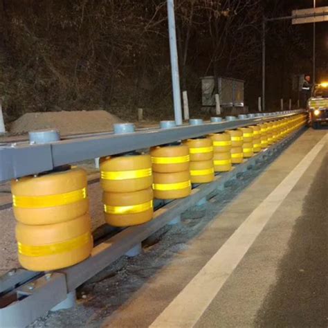 ISO Standard Safety Roller Crash Barrier Highway Safety Roller