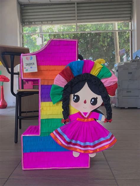 Piñata De Muñeca Mexicana En 2024 Piñata Mexicana Decoracion Fiesta Mexicana Manualidades