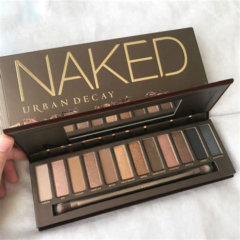 SALE Urban Decay Naked Palette Original Kesehatan Kecantikan Rias