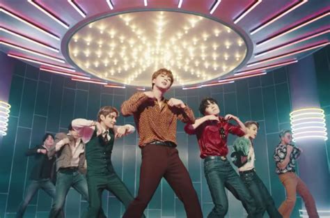 BTS Sabet 1 Billboard Hot 100 Kedua Berkat Remix Savage Love Creative Disc