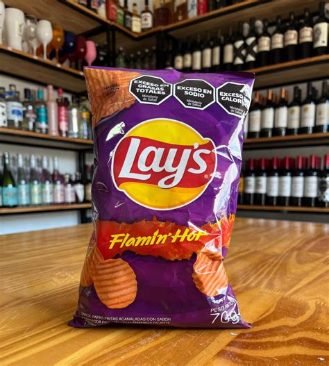 LAYS FLAMIN HOT 70G Kiosco Van Van