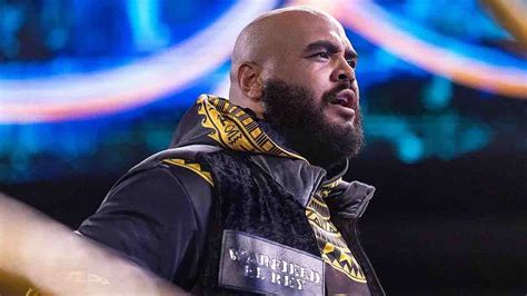 WWE Superstar Top Dolla provides update after dive went wrong during ...