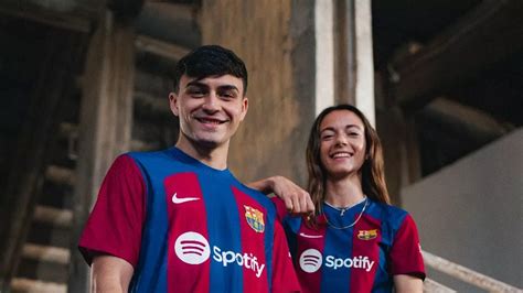 Barcelona Unveil Pioneering New Kit For Season Mirror Online