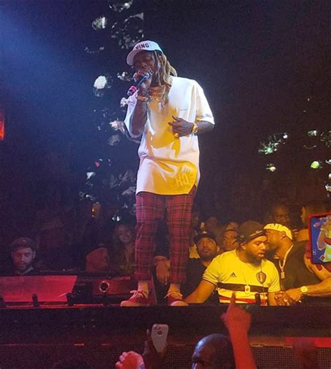 Lil Wayne Reveals He Had A Meeting About The Release Date Of His “Tha ...