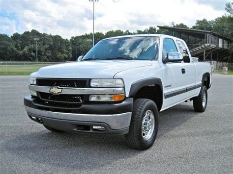 Purchase Used 02 Chevy Silverado 2500hd 4x4 4wd Ext Cab One Owner Southern Truck In Memphis