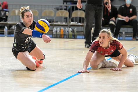 Volley ball Elite féminine Les Louves de Saint Dié remportent le