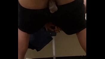 Femboy Noir Secouant Son Cul XVIDEOS