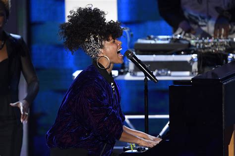 Good acoustics: The 20 greatest MTV 'Unplugged' albums