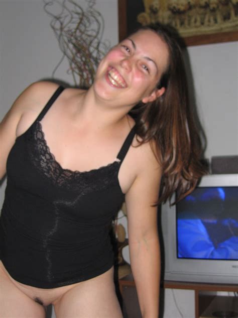 Amateur Wife Having Some Fun At Homemoviestube