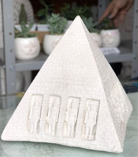 Piramide Egipcia Egito Decoracao Artesanato Enfeite Gesso