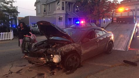 Mansfield police pursuit ends in crash