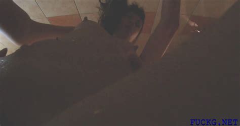 Dishy Brunette Foxy Di Gets Filled With Fang Foxi Di